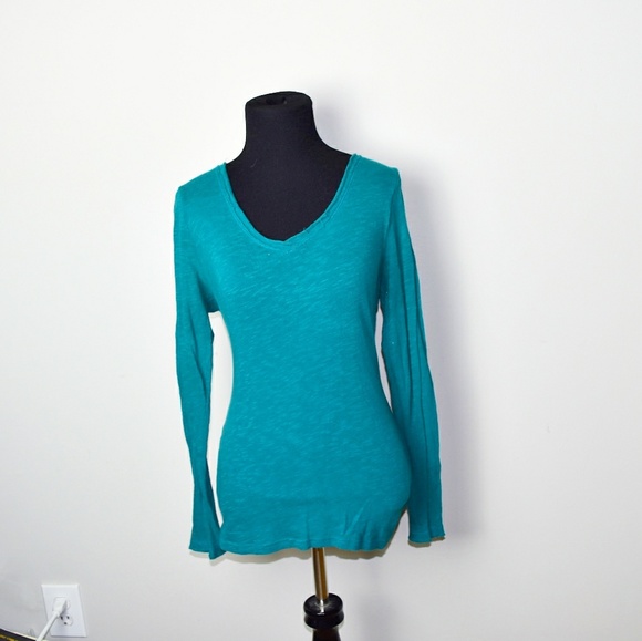 Tops - Adorable Aqua Silky Blouse